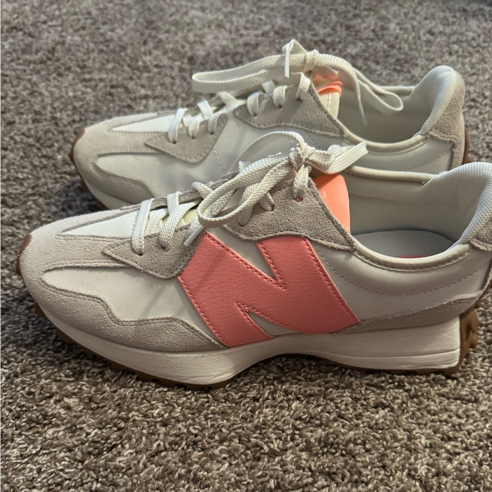 New Balance 327 cream and pink size 8.5